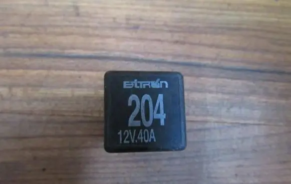 Audi A4 S4 B5 8D Other relay 431951253h
