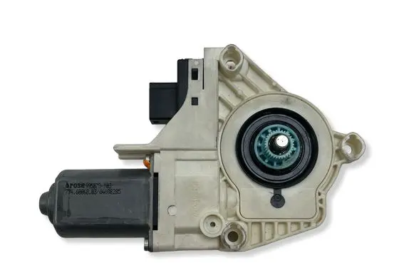 Jaguar XK - XKR Front door window regulator motor 6W8314B553