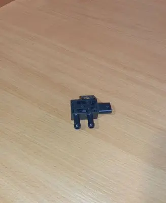 BMW M5 F90 Exhaust gas pressure sensor 8098309