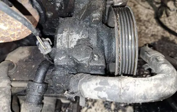 Ford Mondeo MK IV Power steering pump