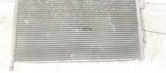 Ford Focus A/C cooling radiator (condenser)