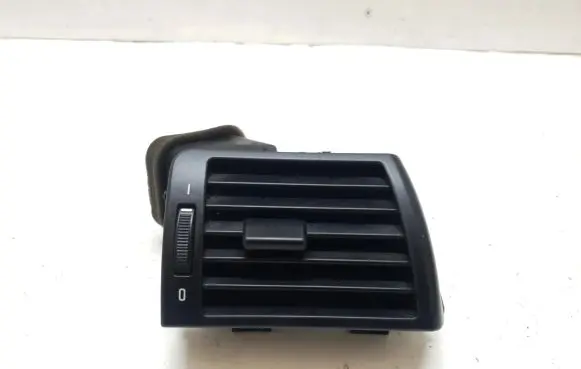 BMW 3 E46 Dashboard air vent grill cover trim 8361898