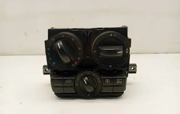 Mercedes-Benz Vito Viano W639 Climate control unit A6394450105 5HB00851200 A6394460728