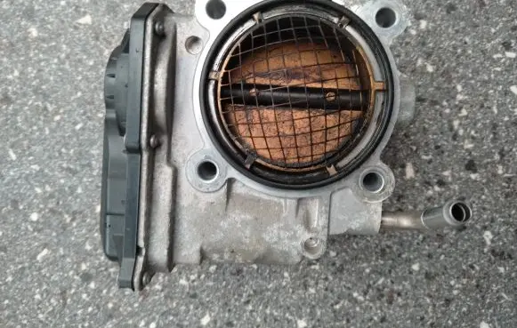 Lexus GS 300 350 430 450H Throttle valve 2203031020