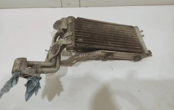 Engine oil radiator