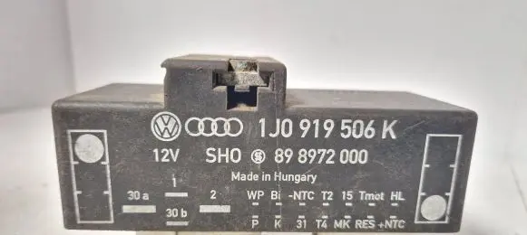Coolant fan relay