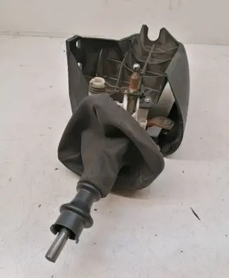 Renault Master II Gear shifter/selector 8200744935