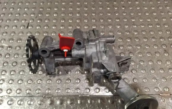 Oil pump