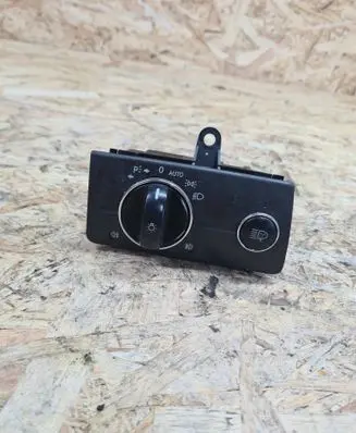 Mercedes-Benz E W211 Light switch 2115450104 04056000