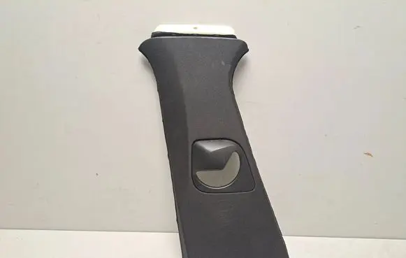 BMW X3 G01 (B) pillar trim (bottom) 9852237