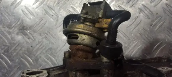 Opel Vectra B EGR valve 