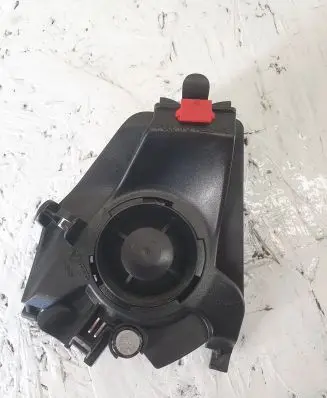 Volvo V70 Front door high frequency speaker 8633993 5327040002 10096