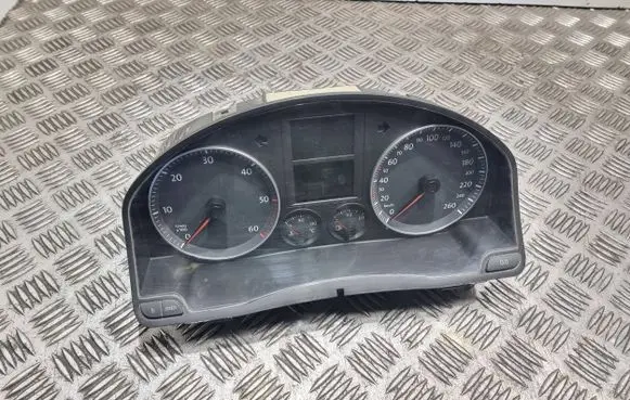 Volkswagen Golf V Speedometer (instrument cluster) 1K0920851H VWZ7Z0D0566596 V0021000
