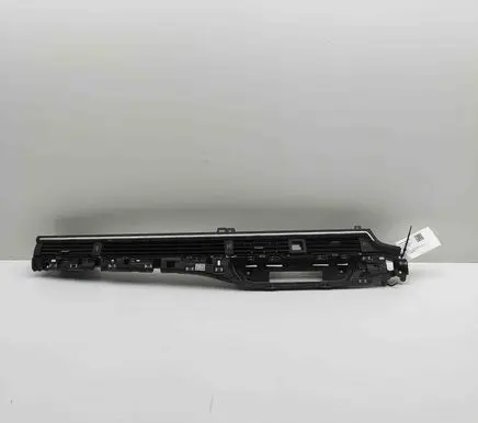 Audi A5 Dashboard air vent grill cover trim 8W2820901B