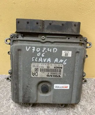 Volvo V70 Engine control unit/module 30729826A 1039S12418 0281012103