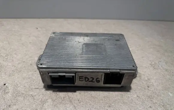 Land Rover Defender Voltage converter inverter JPLA14F722AB-ED26 20230404