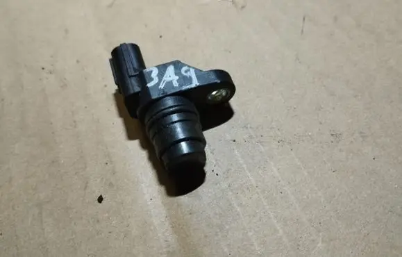 Honda CR-V Camshaft position sensor 11311D20