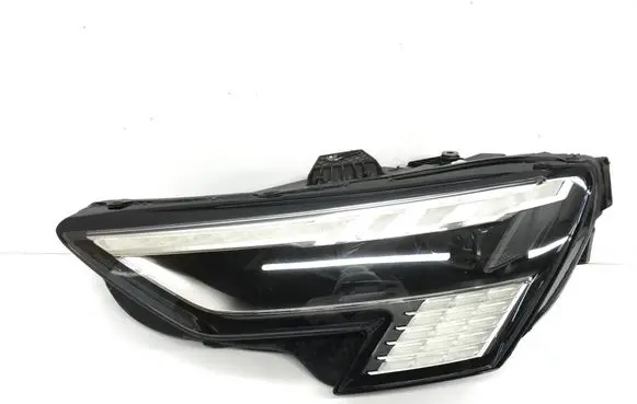 Audi A3 8Y Headlight/headlamp 8Y0941035 V040419