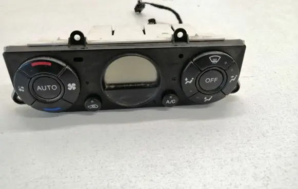 Ford Mondeo Mk III Climate control unit 1S7H18C612AF WXTA80675 1S7H18D451AC
