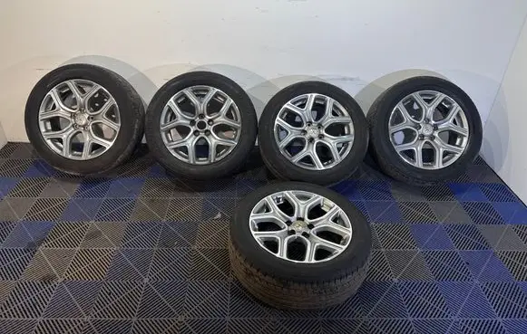 Mitsubishi Outlander R18 alloy rim 