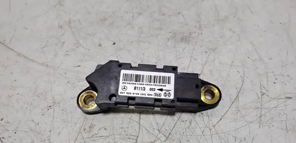Mercedes-Benz S W220 Airbag deployment crash/impact sensor 0018209126