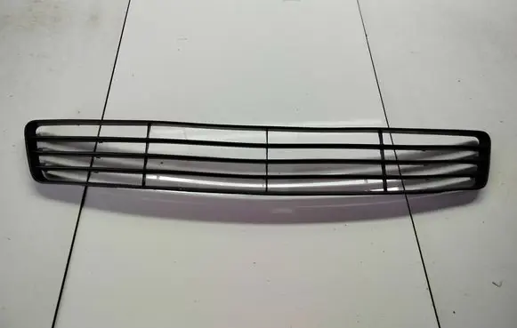 Front bumper lower grill