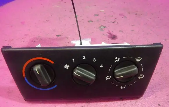 Interior fan control switch