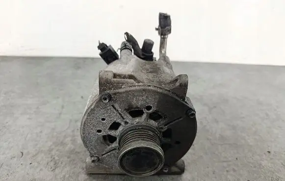 Mercedes-Benz A W168 Generator/alternator STX100043