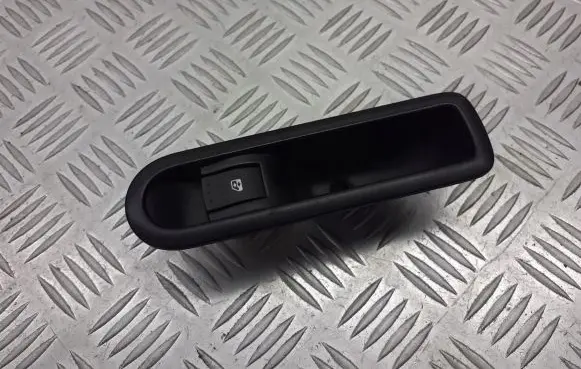 Renault Megane II Quarter vent window switch 