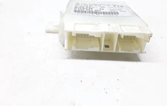 Mercedes-Benz C W204 Parking PDC control unit/module A2049009201