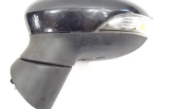Ford Fiesta Front door electric wing mirror 