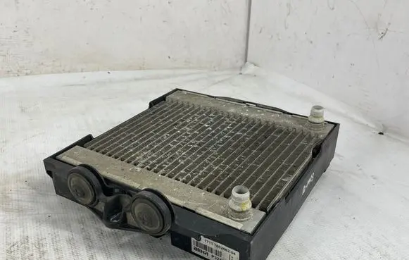 BMW 5 F10 F11 Optional radiator 7802662 P3252002