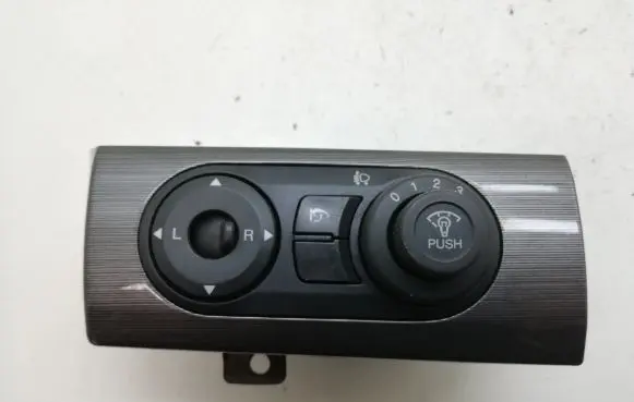Light switch