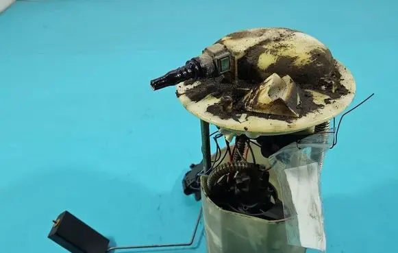 Fiat Panda II In-tank fuel pump IMPRK1533469
