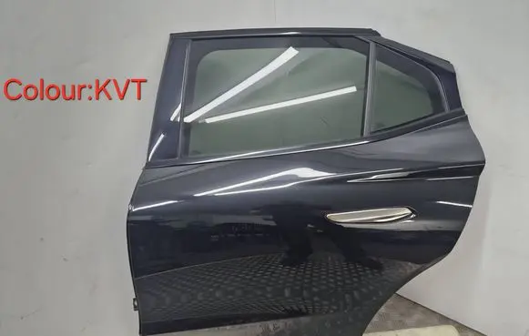 DS Automobiles 4 II Rear door