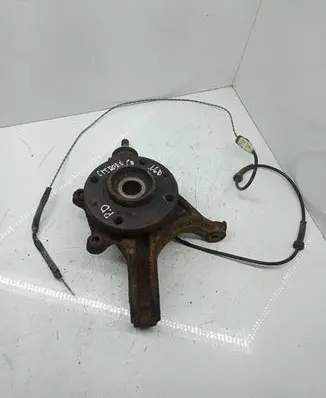 Citroen C4 I Front wheel hub