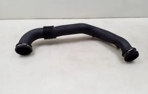 Nissan Primastar Intercooler hose/pipe