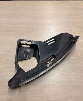 Volvo XC60 Headlight/headlamp mounting bracket 30763433