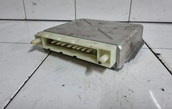 Volvo S80 Gearbox control unit/module 1T0101C00 T04270354 P30646719