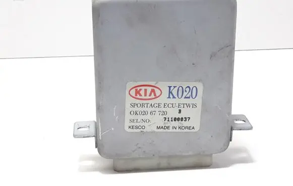 KIA Sportage Other control units/modules 0K02067720 71100037