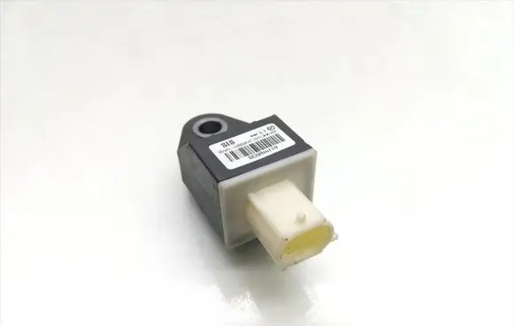 Hyundai i40 Airbag deployment crash/impact sensor 95920-0U000