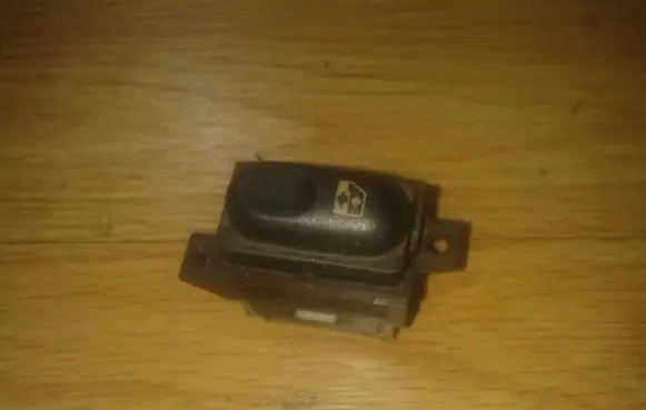 Renault Espace III Electric window control switch 047
