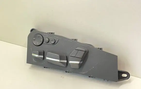 BMW 5 F10 F11 Seat control switch 9275081 28345076 S283450760002271