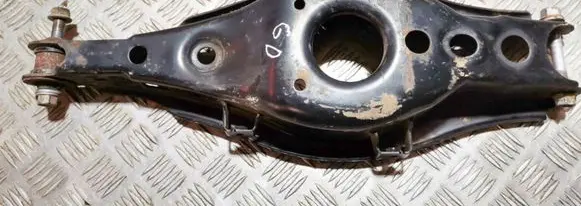 Lexus CT 200H Rear upper control arm/wishbone