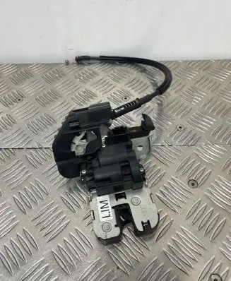 Audi A8 S8 D4 4H Loading door lock 4H0827505 085932180612