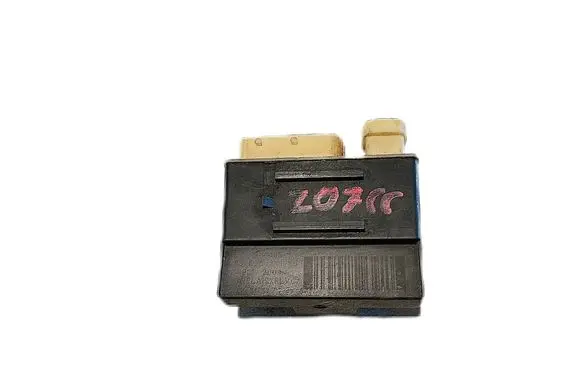 Peugeot 508 Glow plug pre-heat relay 9652021180