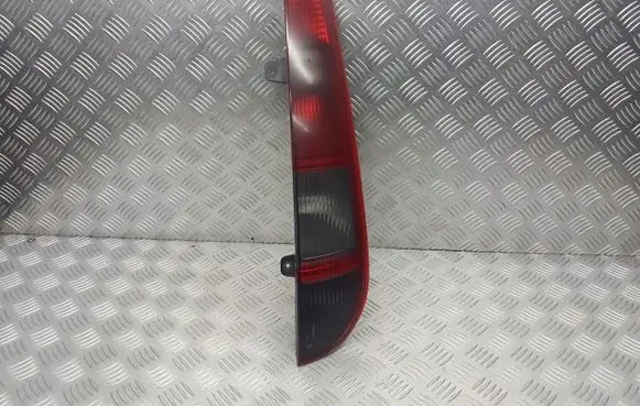 Ford Focus Rear/tail lights 4M51-13N004-C