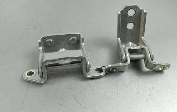 Mitsubishi Outlander IV Rear door hinge set 