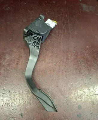 Peugeot 206+ Accelerator throttle pedal 0280755147 9687160280