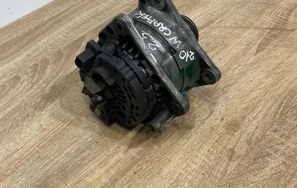 Volkswagen Crafter Generator/alternator 0124325130